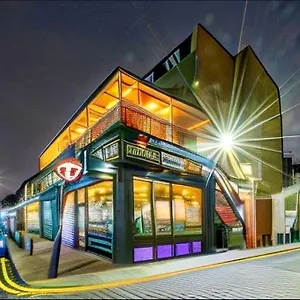 Homestay Private Boutique, London